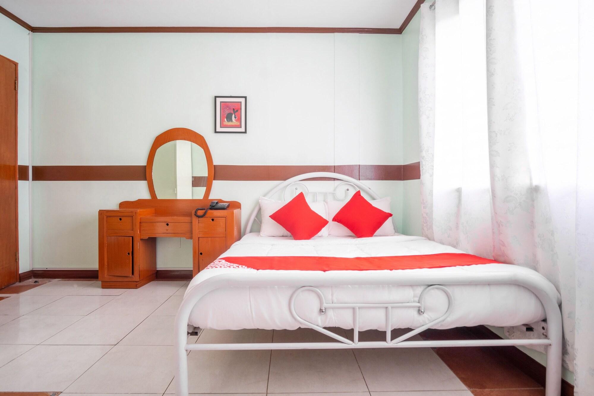 โอโย 166 มานยัก เพนชั่น เฮาส์ - พนักงานฉีดวัคซีนแล้ว Hotel Cebu ภายนอก รูปภาพ