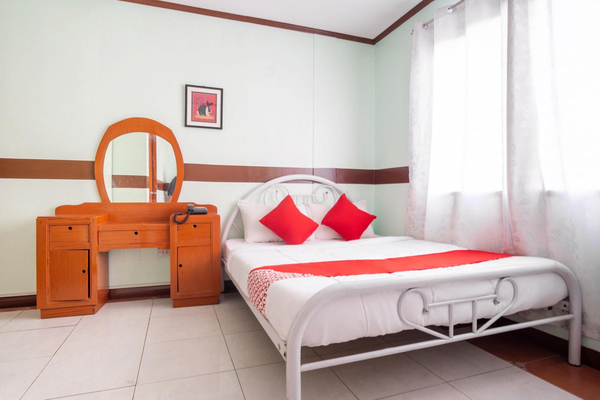 โอโย 166 มานยัก เพนชั่น เฮาส์ - พนักงานฉีดวัคซีนแล้ว Hotel Cebu ภายนอก รูปภาพ