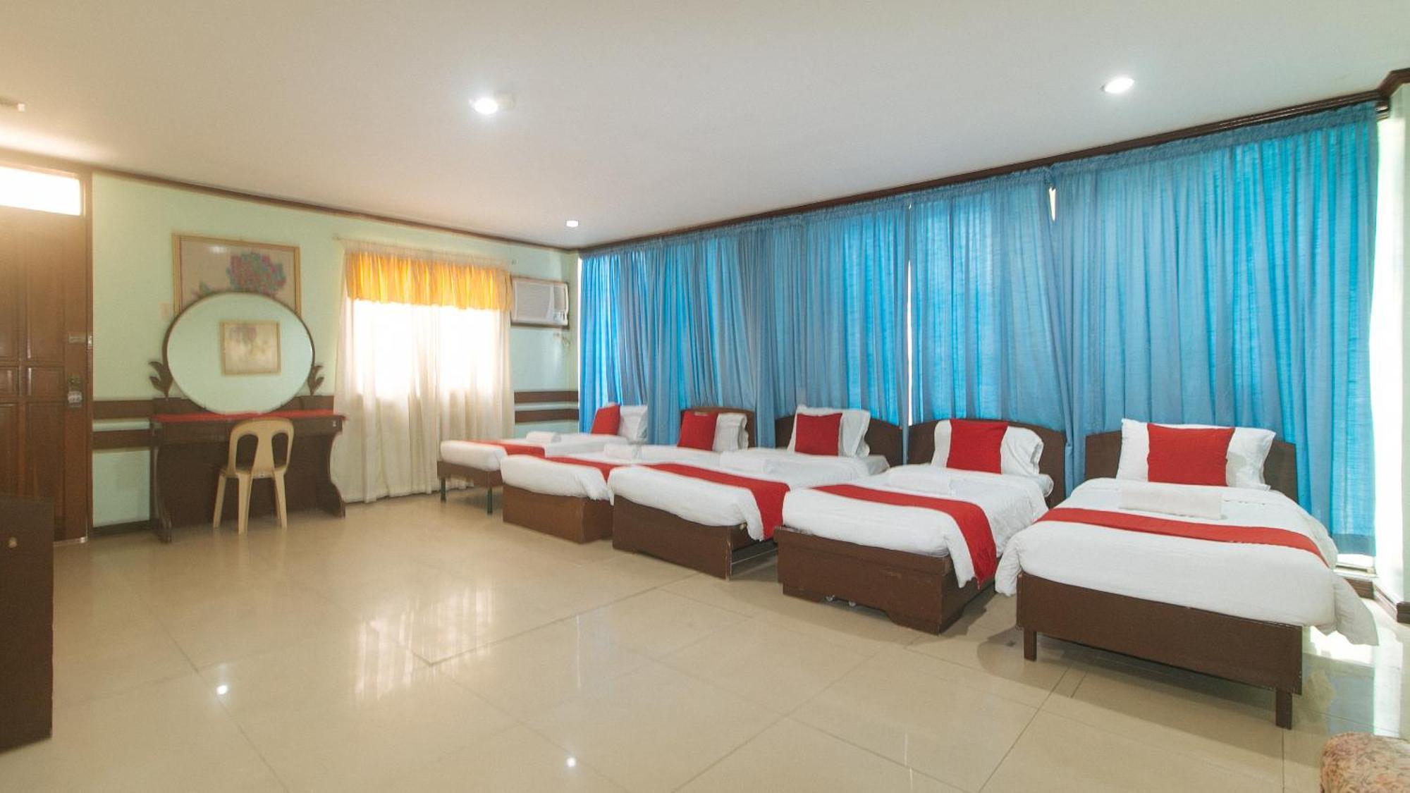 โอโย 166 มานยัก เพนชั่น เฮาส์ - พนักงานฉีดวัคซีนแล้ว Hotel Cebu ภายนอก รูปภาพ