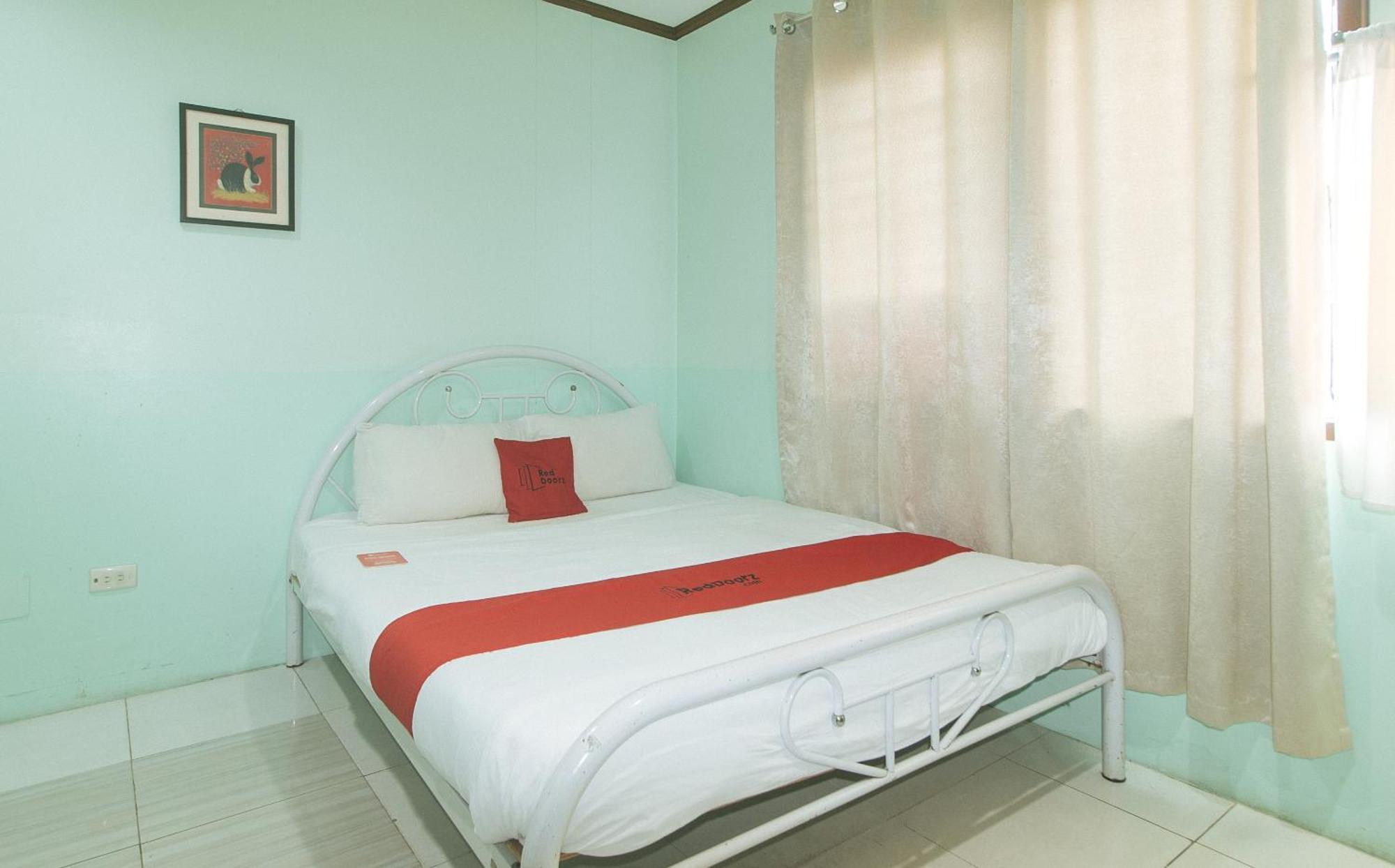 โอโย 166 มานยัก เพนชั่น เฮาส์ - พนักงานฉีดวัคซีนแล้ว Hotel Cebu ภายนอก รูปภาพ